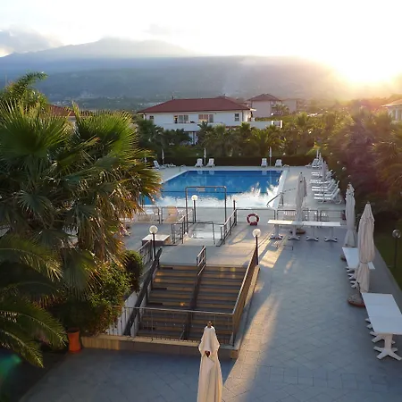 King'S House Hotel Resort-2